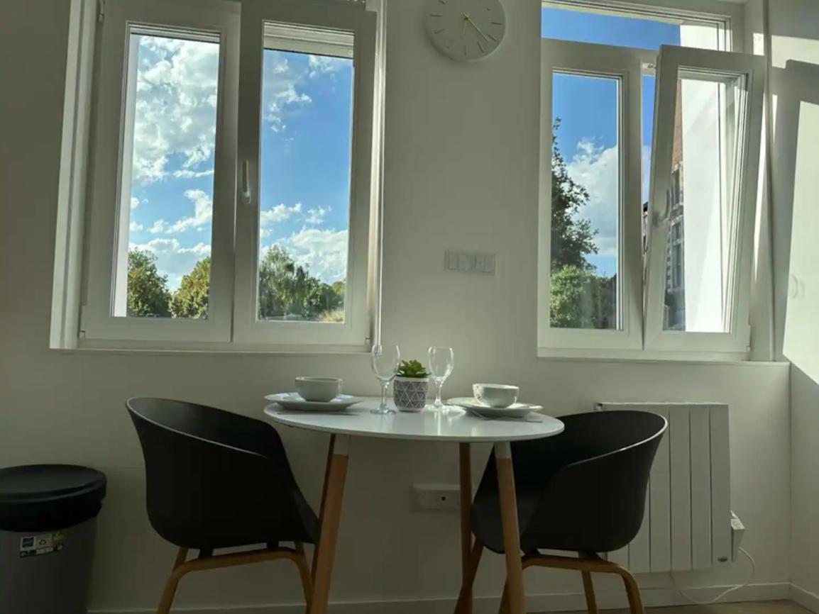 Lerelaisdodileqsl - Cambrai - Hyper Centre - Free Wifi - Ideal Couple & Famille Exterior foto