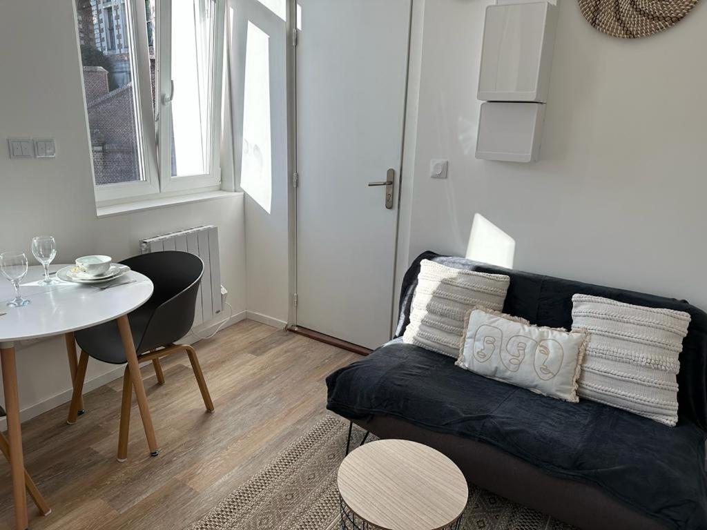 Lerelaisdodileqsl - Cambrai - Hyper Centre - Free Wifi - Ideal Couple & Famille Exterior foto